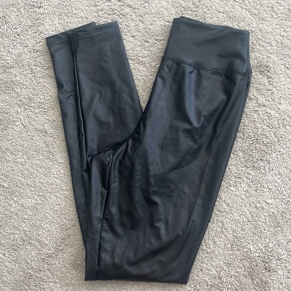 Aerie Offline Faux Leather Black Leggings - Picture 1 of 4